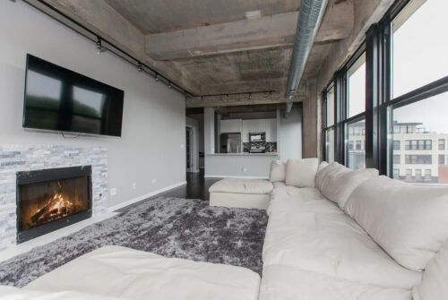 1000 W 15th Street #328, Chicago, IL