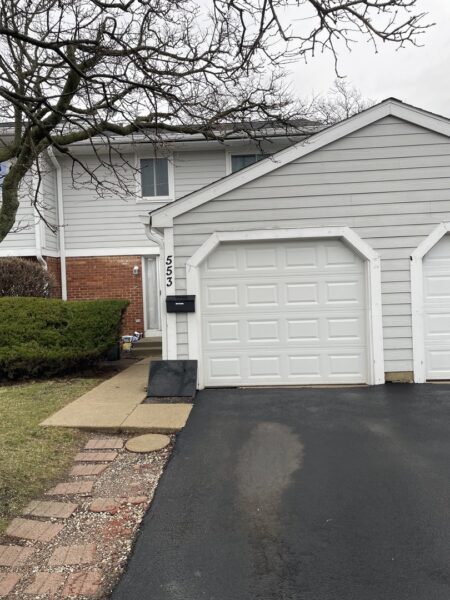553 Alton Court, Carol Stream, IL