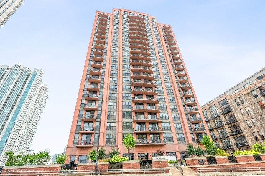 330 N Jefferson Street #1405, Chicago, IL