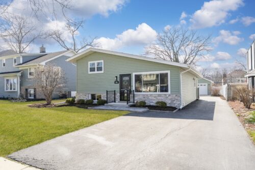 646 W Babcock Avenue, Elmhurst, IL