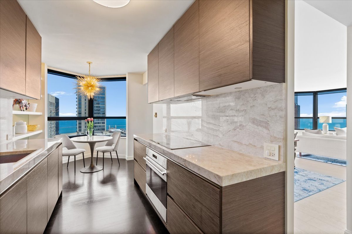 400 E Ohio Street #4203, Chicago, IL