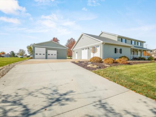 3028 S Golf Road, Stockton, IL