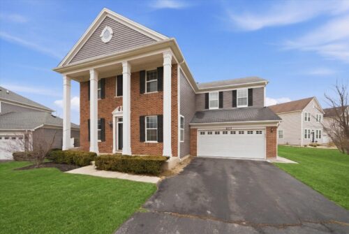 217 Sunbury Drive, St. Charles, IL