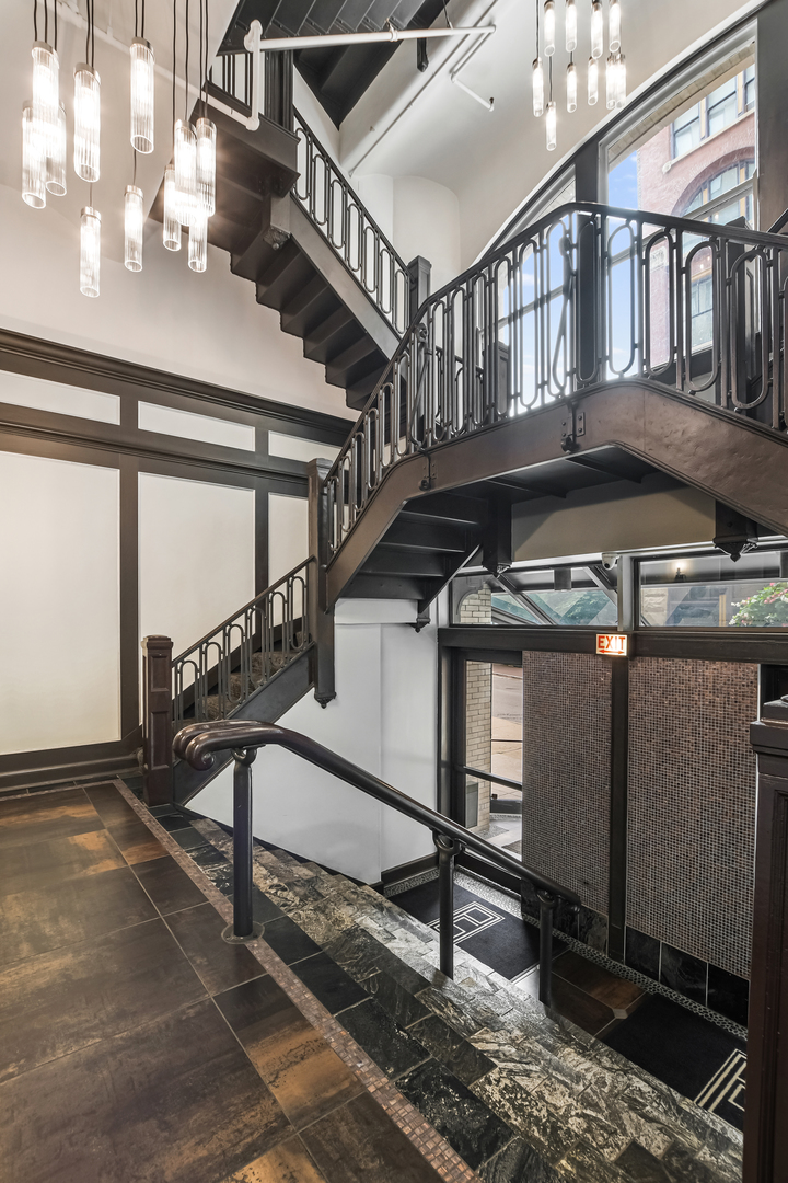 740 S Federal Street #1109, Chicago, IL