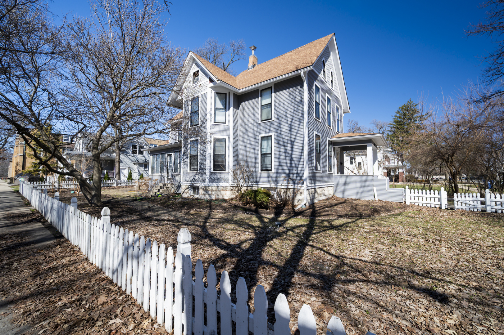 205 N Sleight Street, Naperville, IL