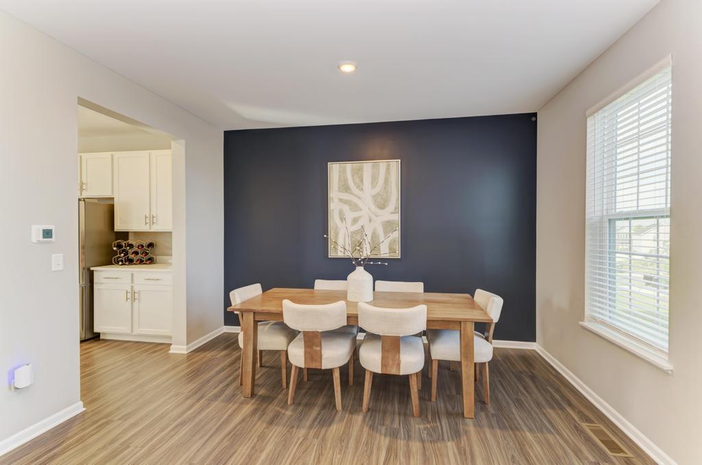 1189 Marlisle Drive, Hampshire, IL