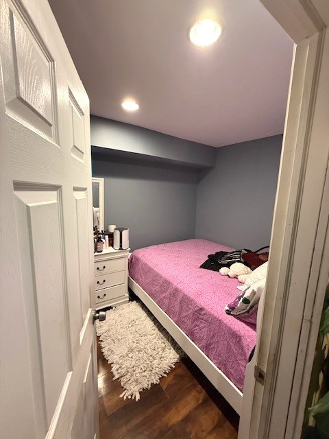 2252 S Sacramento Avenue, Chicago, IL