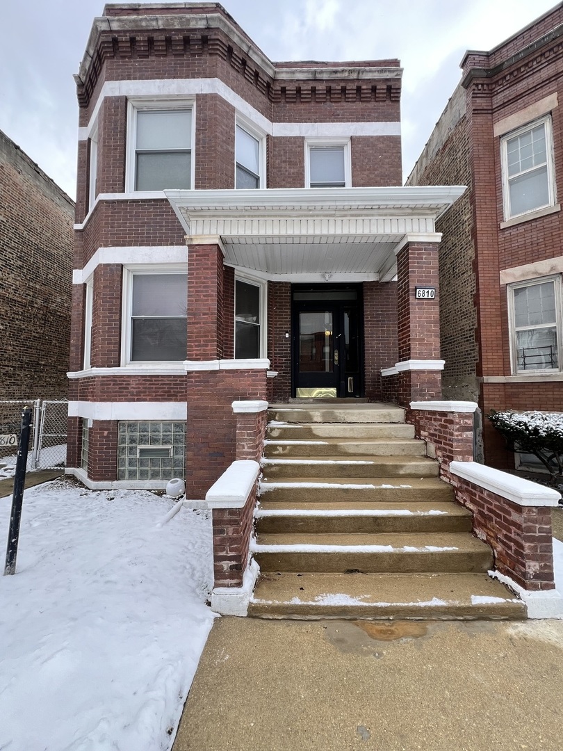6810 S Calumet Avenue #2, Chicago, IL