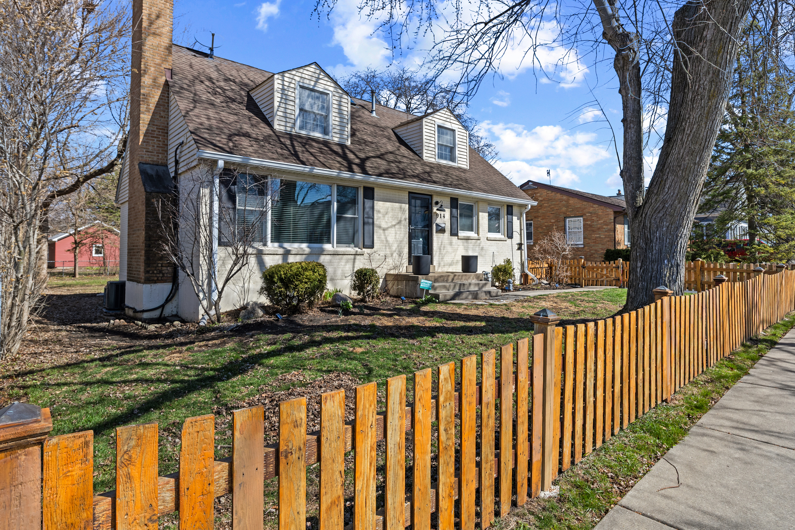 914 Central Avenue, Deerfield, IL