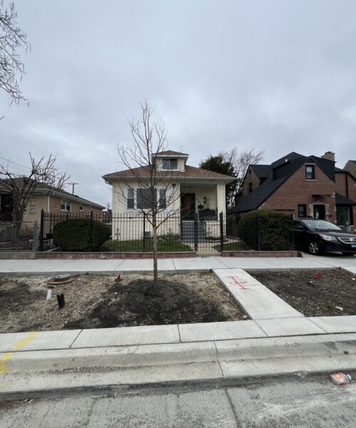 6340 W Barry Avenue, Chicago, IL