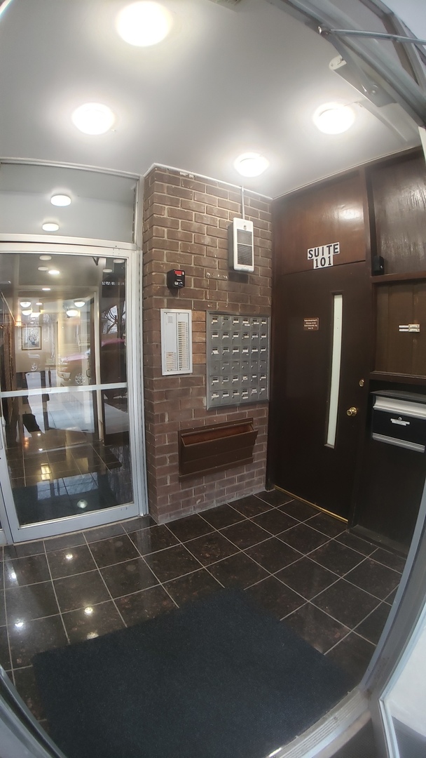 336 Lathrop Avenue #304, Forest Park, IL