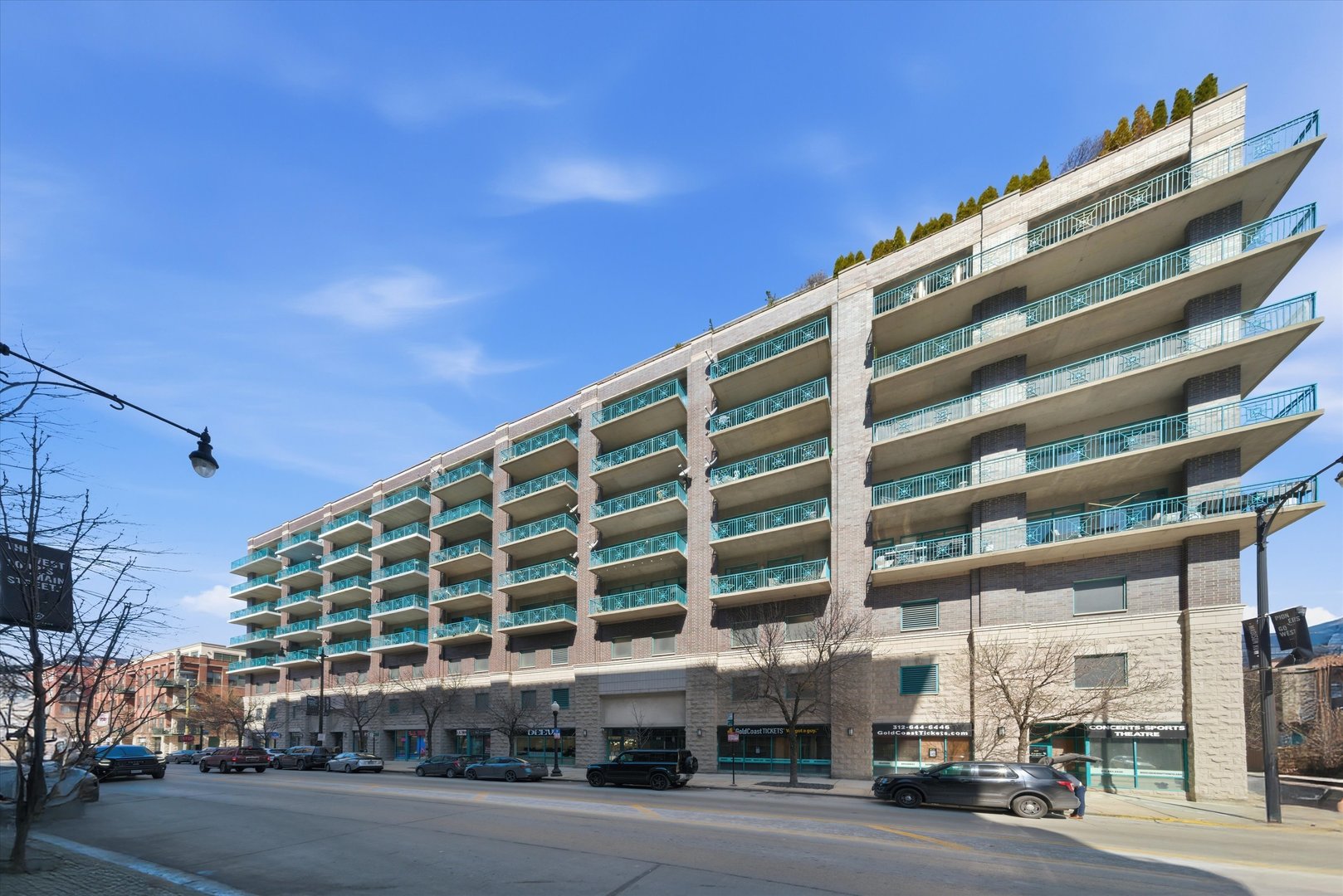910 W Madison Street #803, Chicago, IL