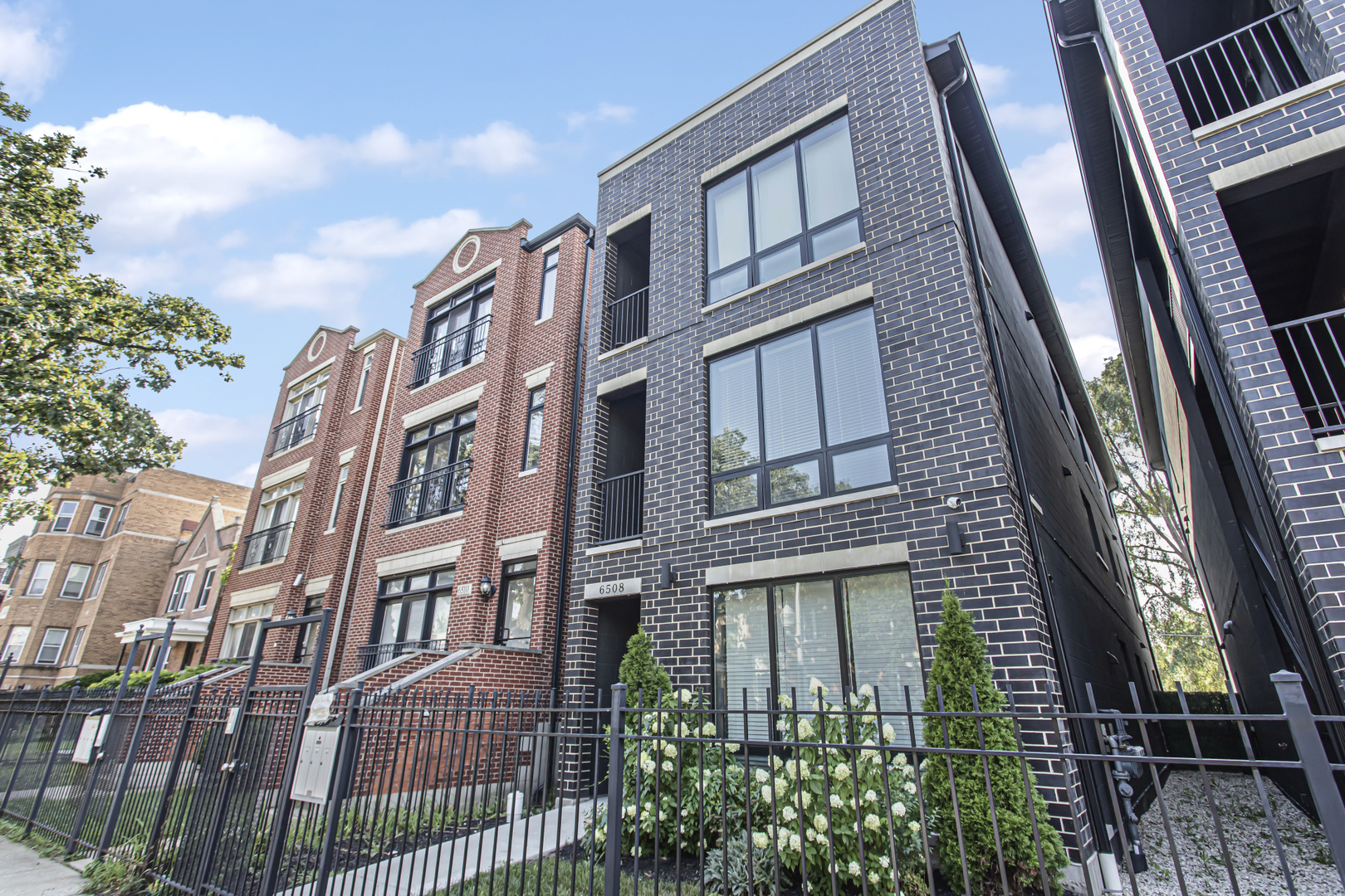 6504 S Ingleside Avenue #2, Chicago, IL