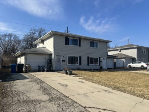 1062 N Highland Avenue, Aurora, IL