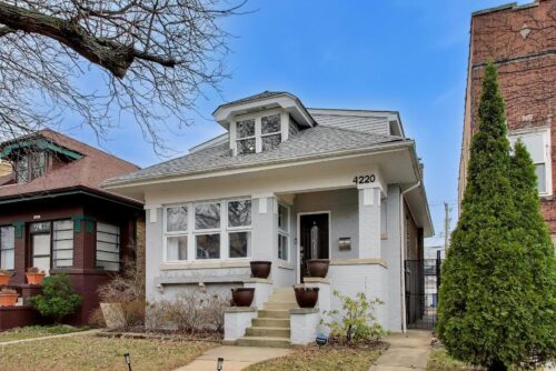 4220 N MARMORA Avenue, Chicago, IL
