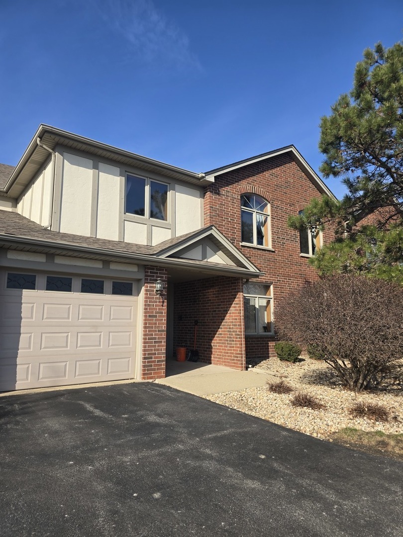 6252 Kallsen Drive #4, Tinley Park, IL