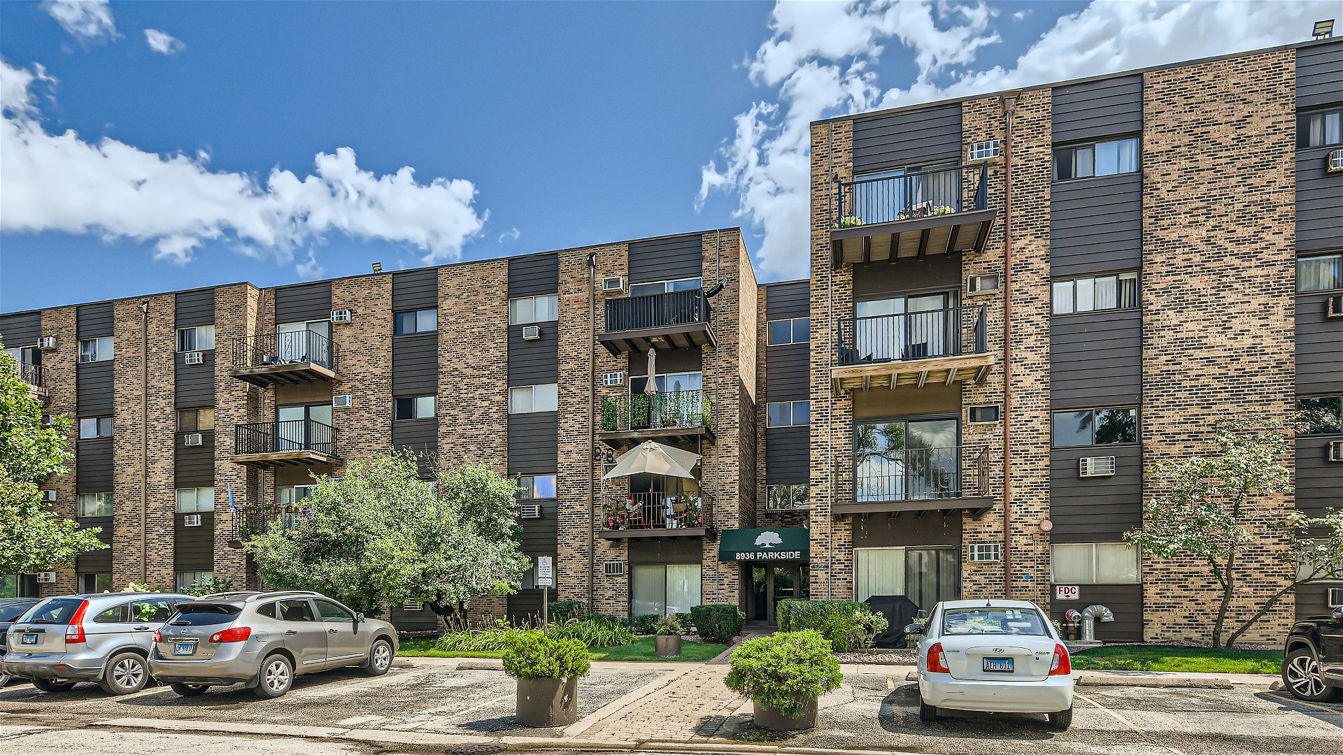 8936 N PARKSIDE Avenue #311, Des Plaines, IL