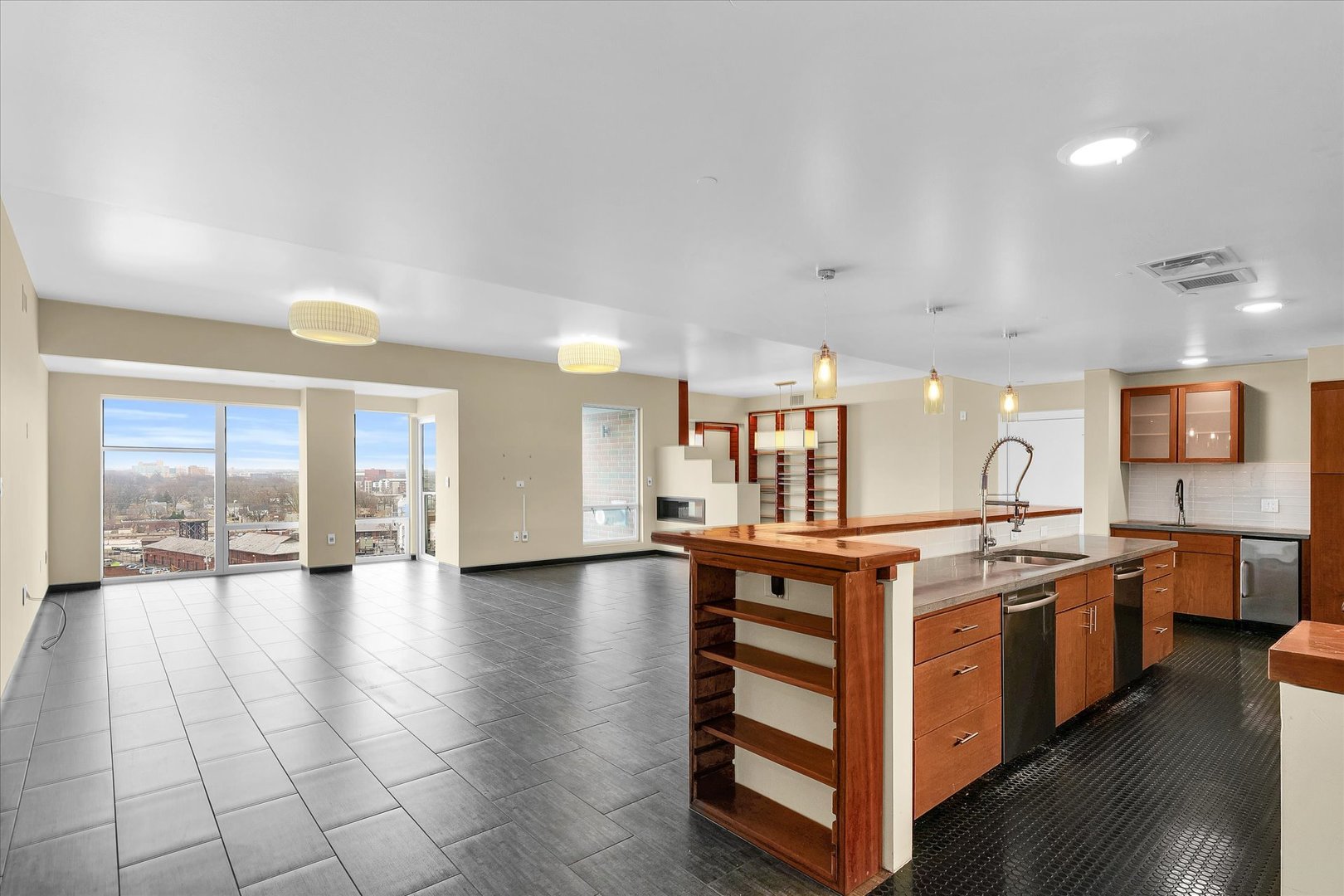 301 N Neil Street #808-809, Champaign, IL