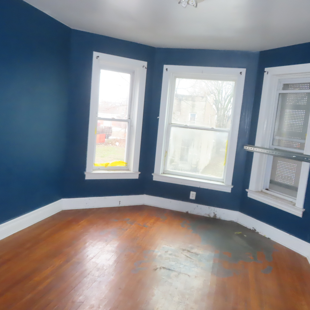 5607 S Emerald Avenue, Chicago, IL