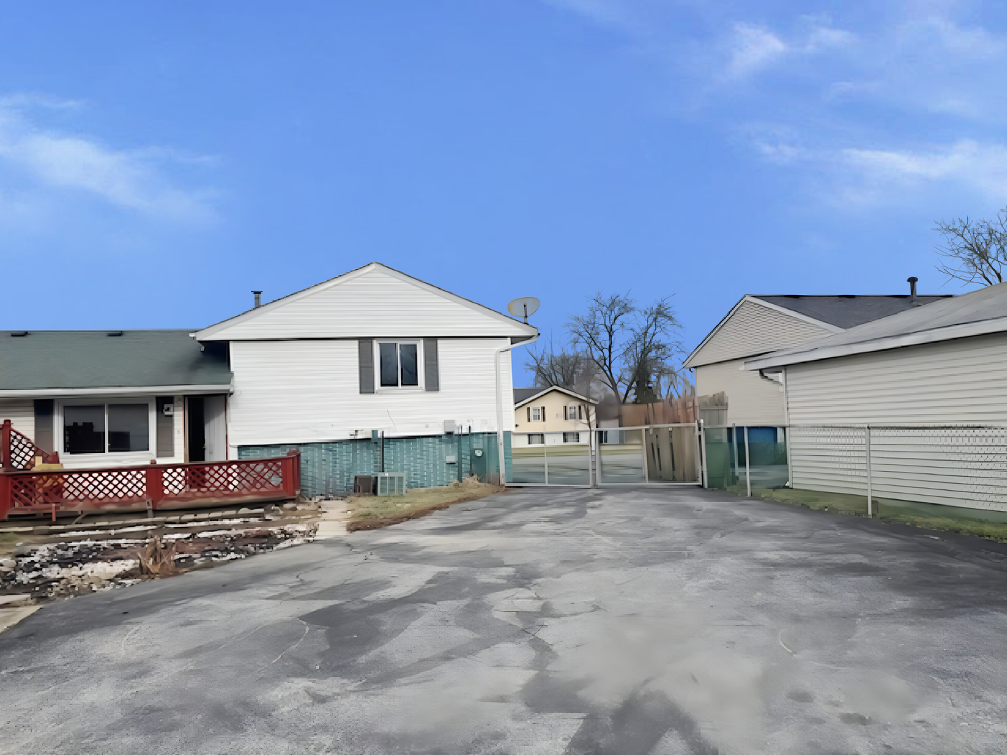 202 E Rose Street, Glenwood, IL