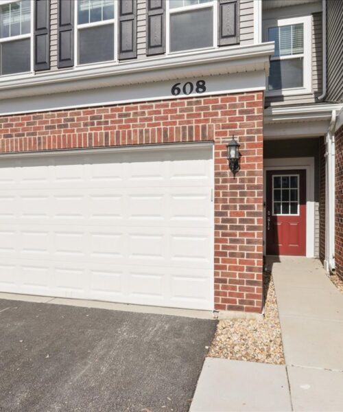 608 Switchgrass Way #61003, Bolingbrook, IL