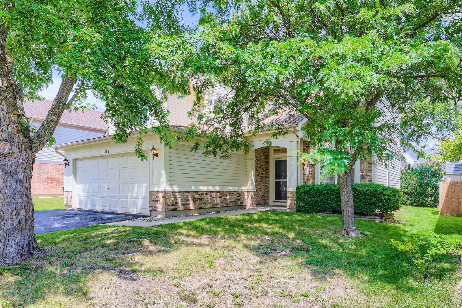 1208 Darnell Drive, Mundelein, IL
