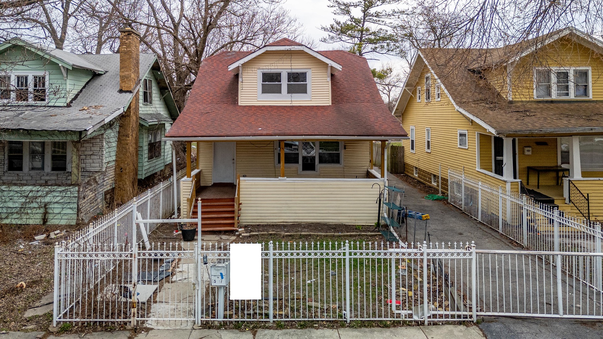 15117 Vine Avenue, Harvey, IL