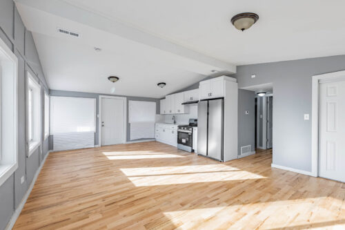 15334 Hoyne Avenue, Harvey, IL