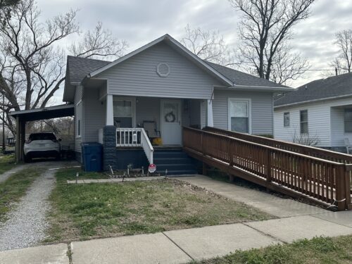 410 S Walnut Street, Sesser, IL