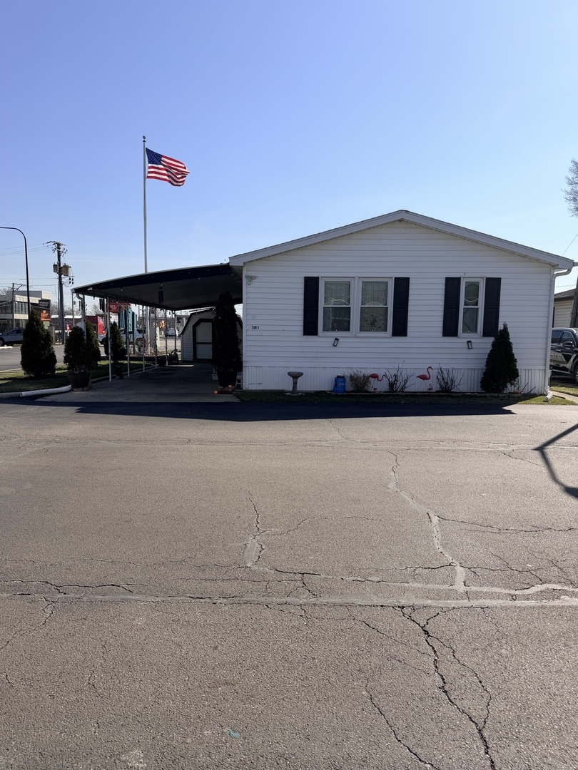 8800 S Harlem Avenue #2000A, Bridgeview, IL