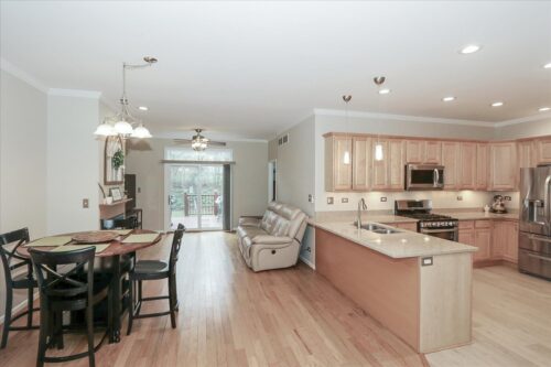 604 W Meadow Avenue, Lombard, IL