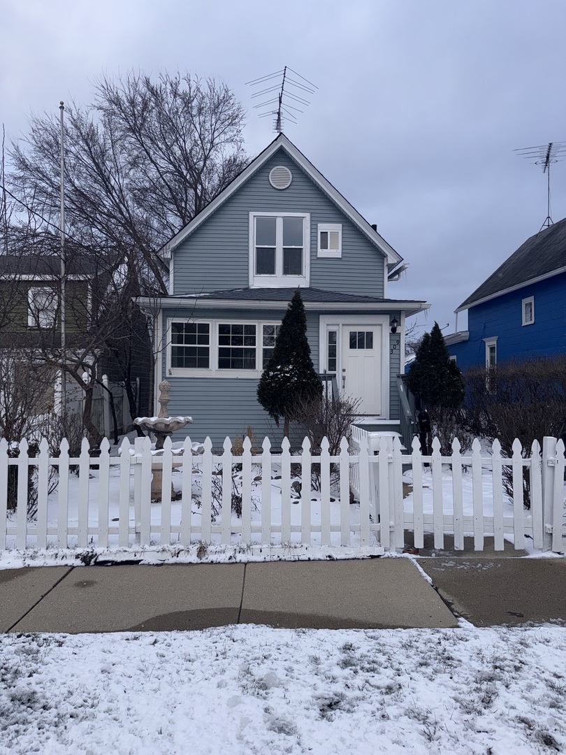 309 Griswold Street, Elgin, IL