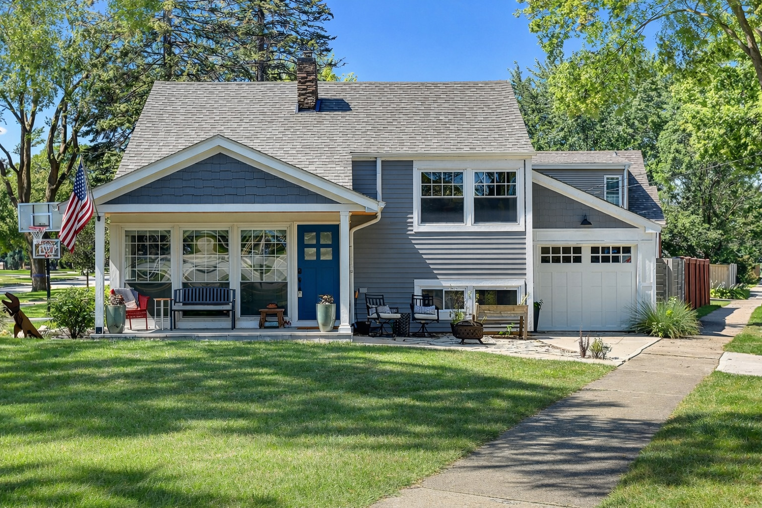 291 E Wilson Street, Elmhurst, IL