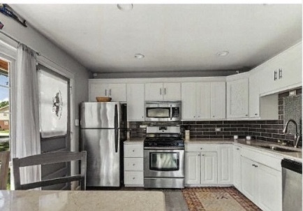 291 E Wilson Street, Elmhurst, IL