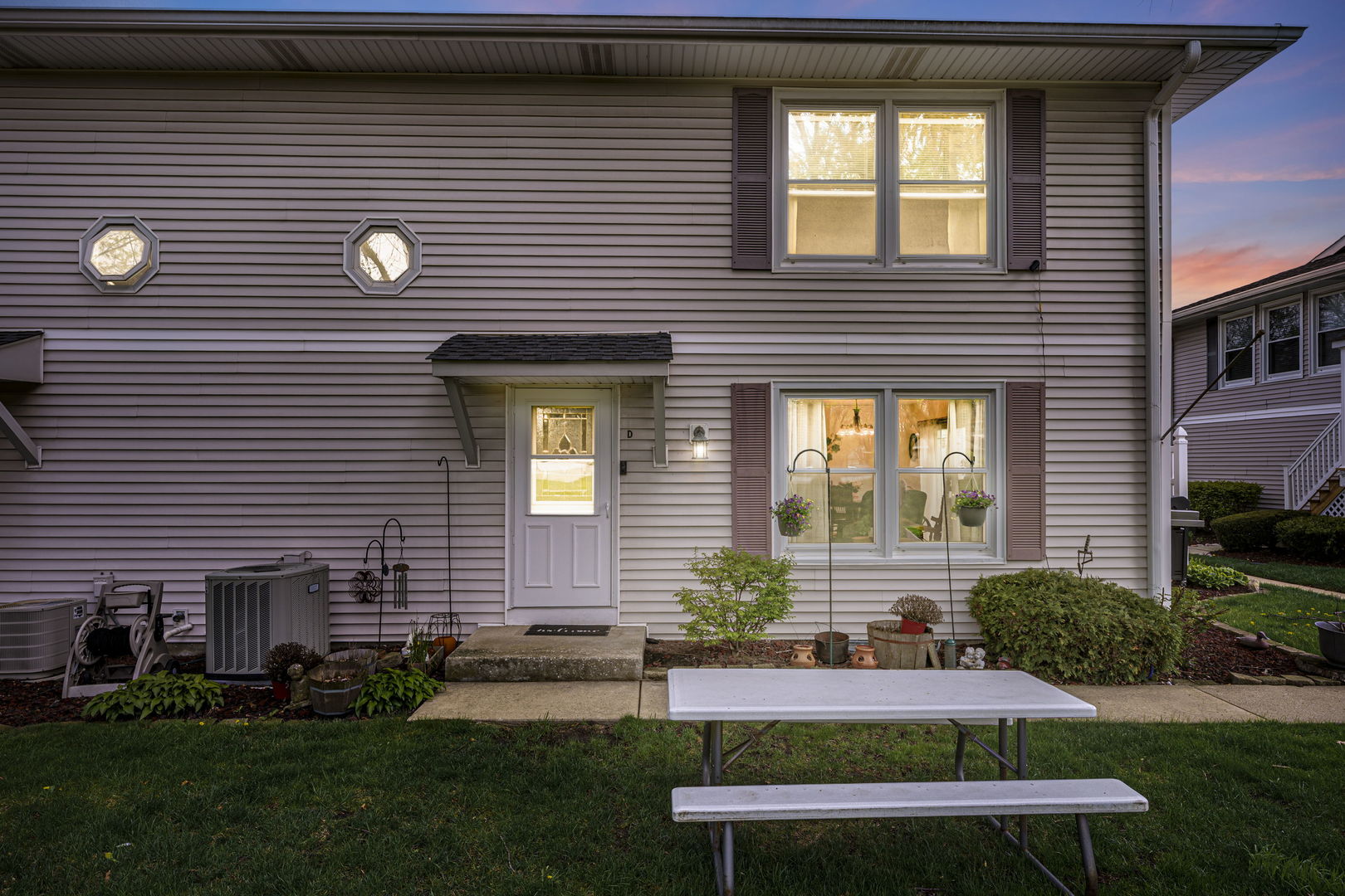 5341 Crescent Lane #D, Oak Forest, IL