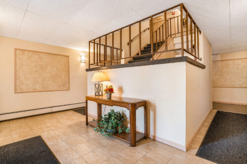 7930 Woodglen Lane #209, Downers Grove, IL