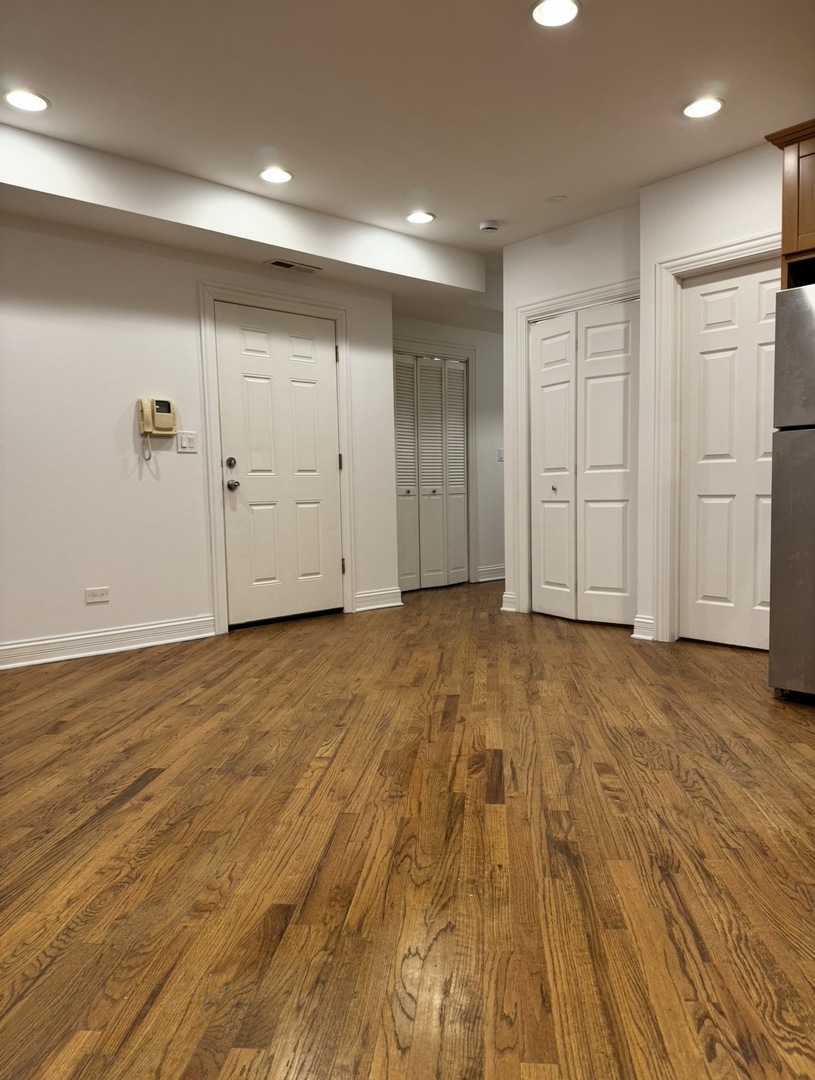 2617 N Harding Avenue #3, Chicago, IL