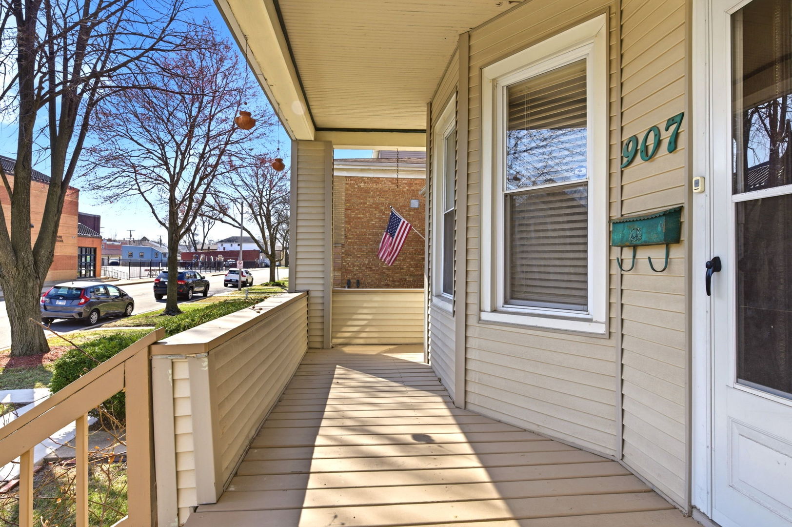 907 Ferdinand Avenue, Forest Park, IL