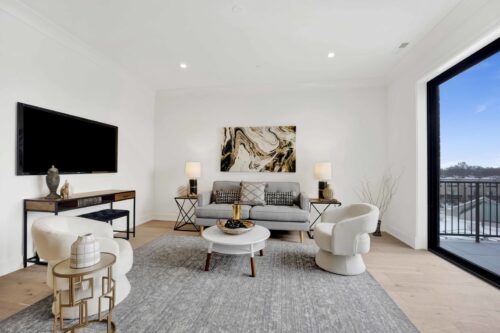 5630 N Broadway Street #2W, Chicago, IL