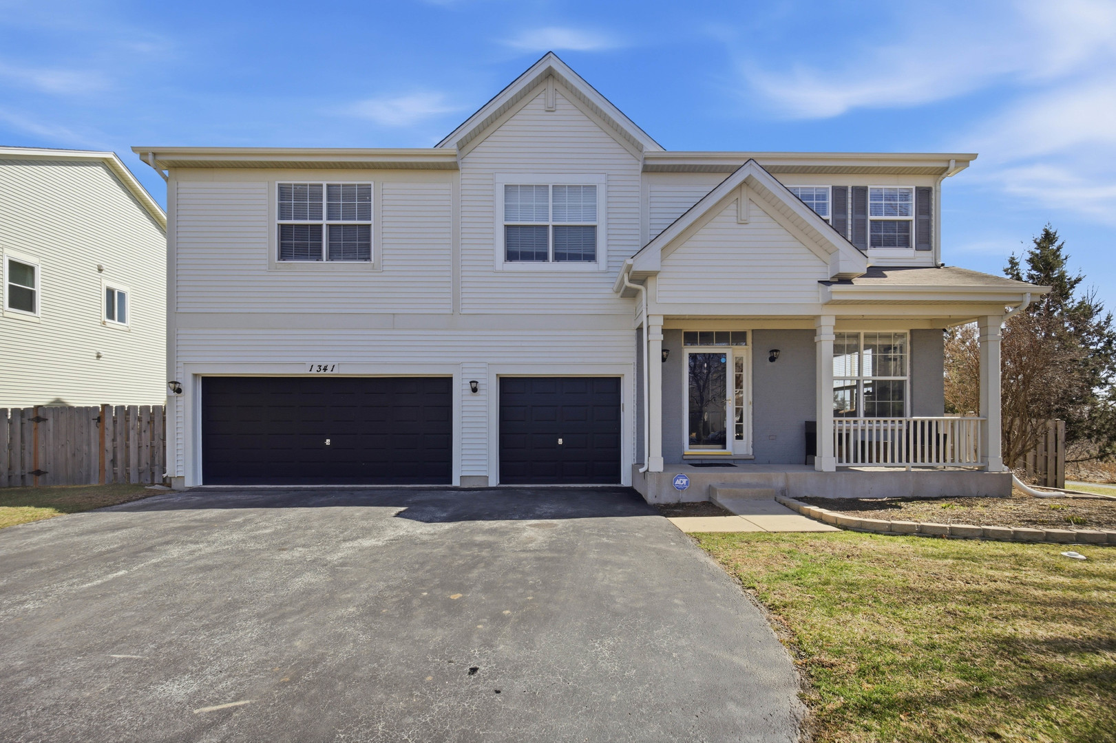 1341 S Meadow Lane, Round Lake, IL