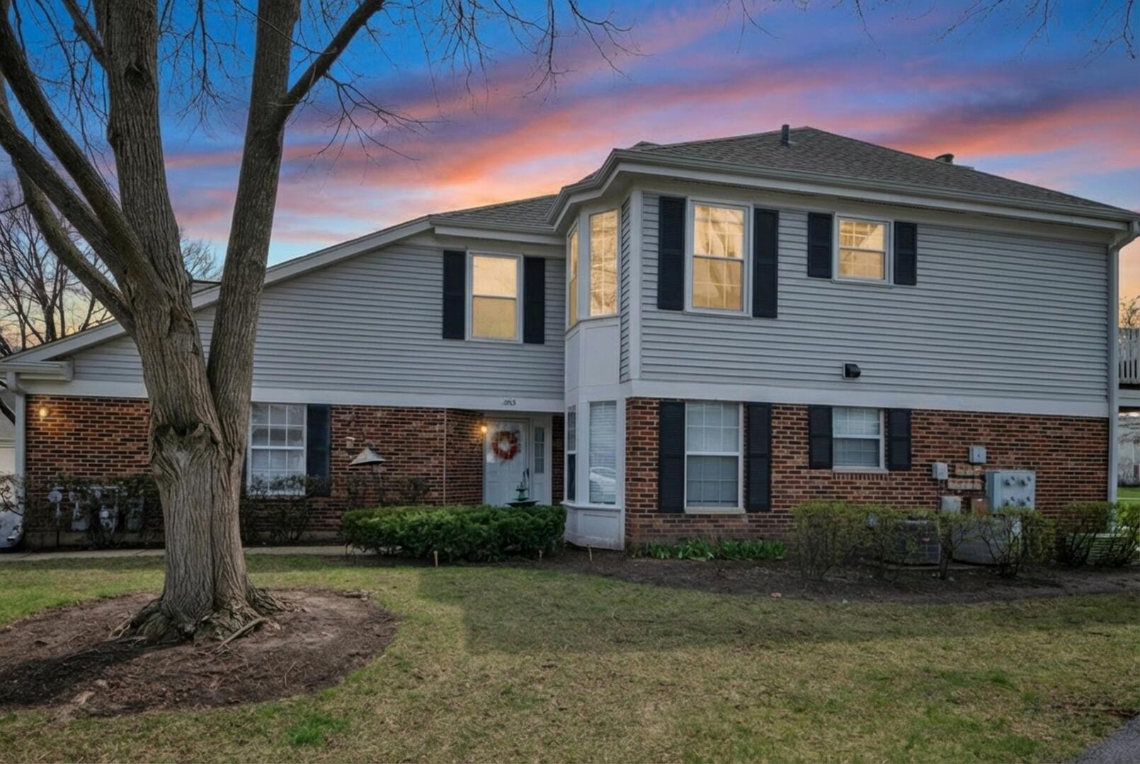 1903 Quaker Hollow Lane, Streamwood, IL