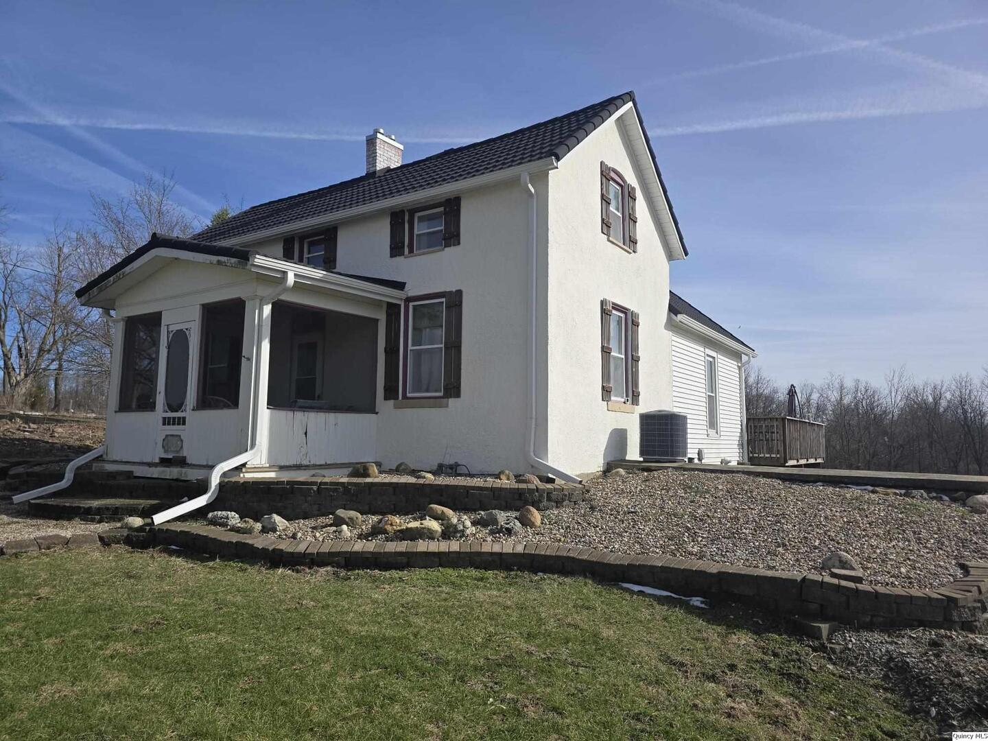 1560 Main Street, Warsaw, IL