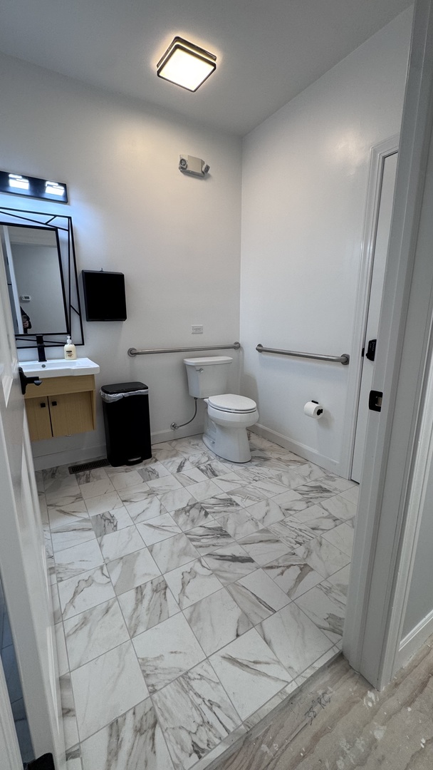 1630 W Colonial Parkway #25, Inverness, IL