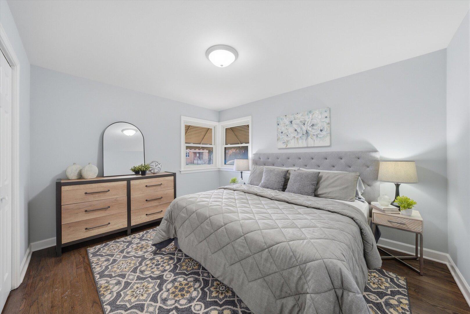2658 W 83rd Street, Chicago, IL