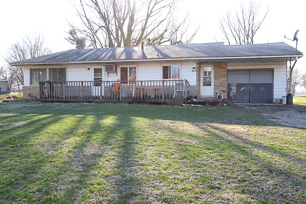 213 N 2nd Street, Secor, IL