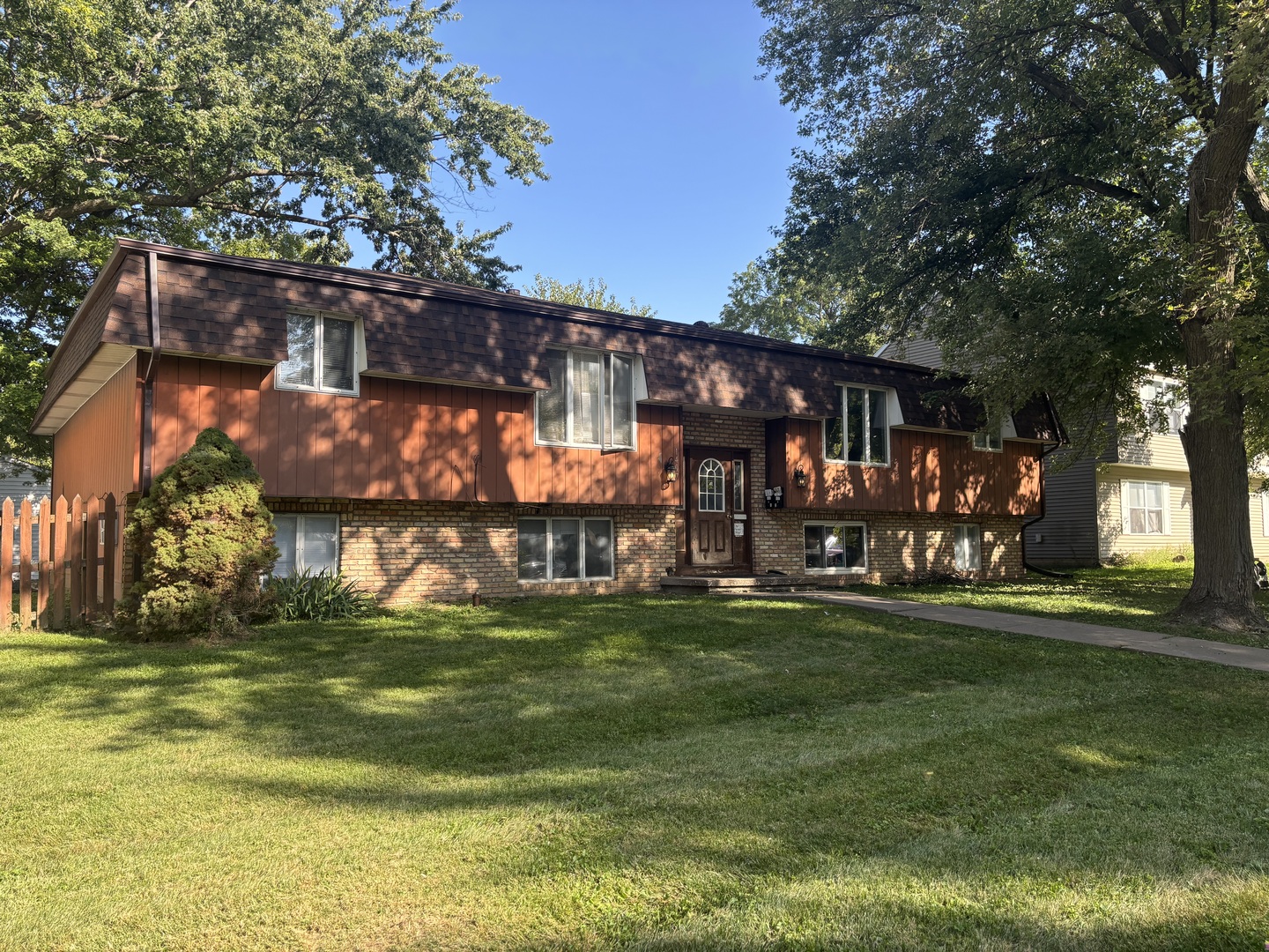 1407 Bridge Avenue #2, Davenport, IA