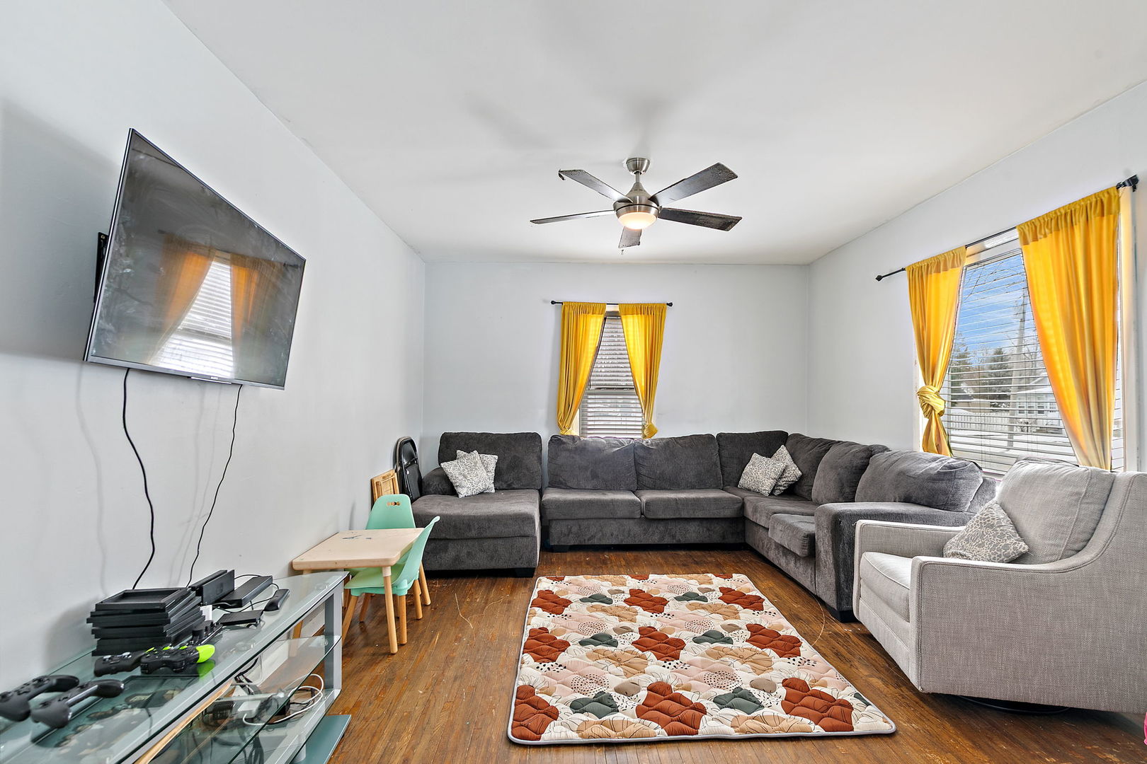 308 S 8th Street, DeKalb, IL