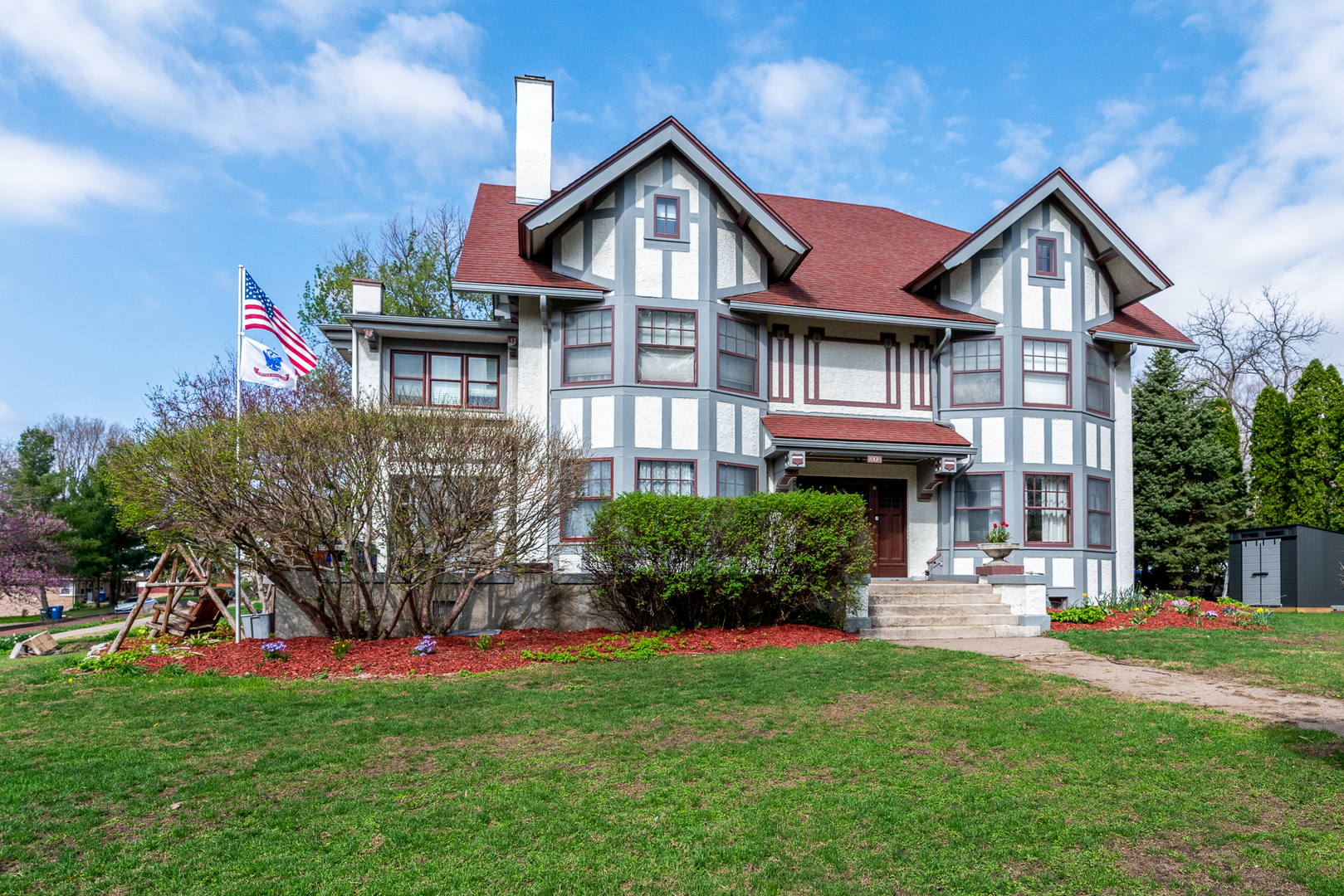 1008 Mississippi Avenue, Davenport, IA
