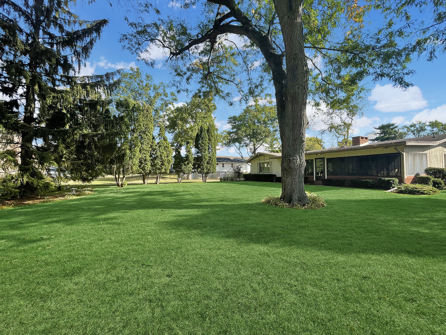 1318 Ridgefield Road, Freeport, IL