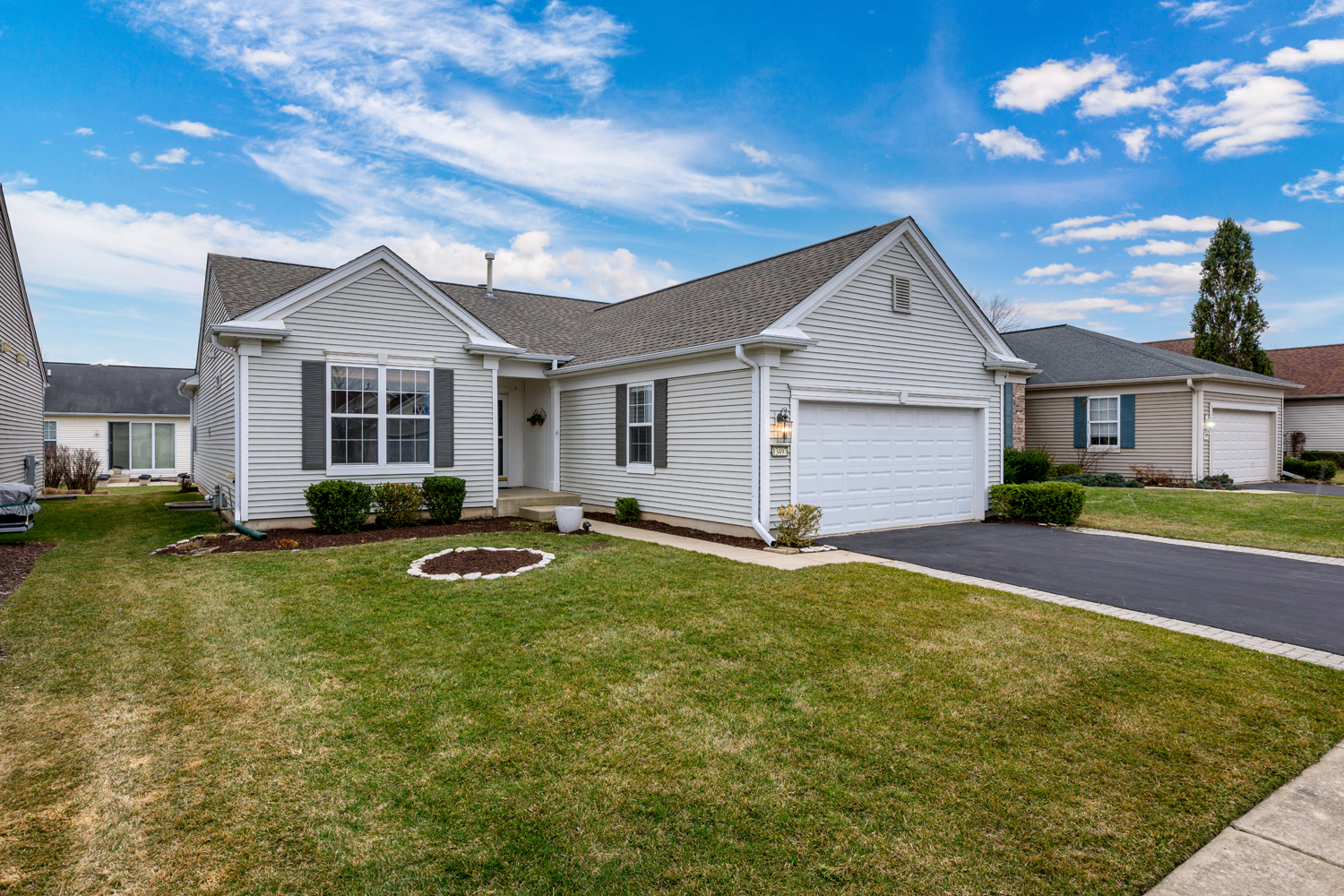 13497 Wildwood Lane, Huntley, IL